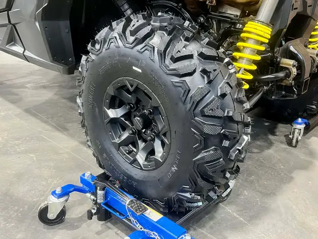 2019 BRP CAN-AM MAVERICK SPORT 1000R + 4X4 + DPS + FOX + NEW TIR in ATVs in Ottawa - Image 25
