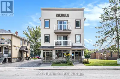 301 - 2149 LAURIER STREET Clarence-Rockland, Ontario