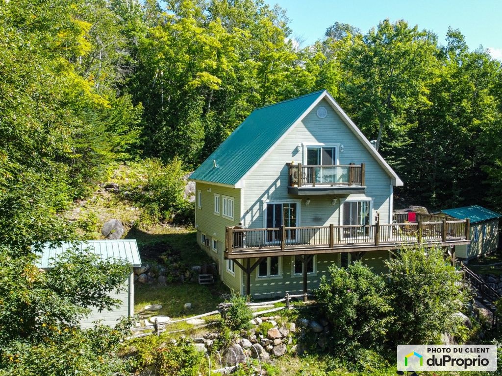 $569,000 - 3 Storey for sale in Chertsey — photo 1