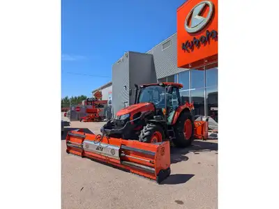 Tracteur Kubota M5-091 HDCC12 (2020), 790 heures, transmission manuelle 12Av-12Ar, inverseur de marc...