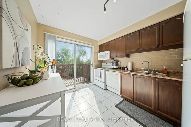Perfect Place to Start! in Houses for Sale in Oshawa / Durham Region - Image 10