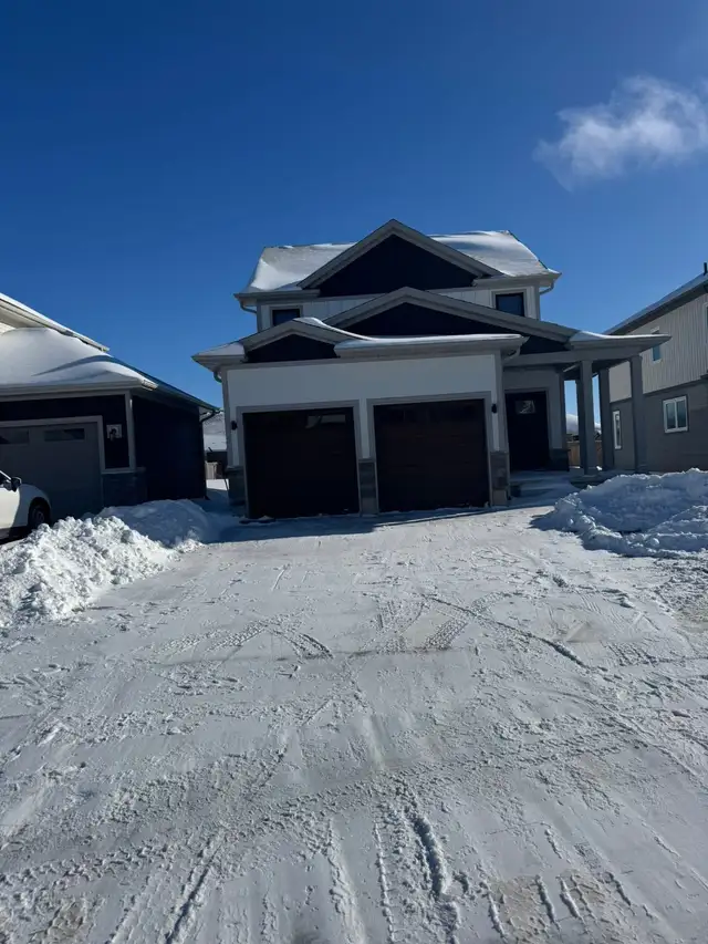 Snow Removal Service- Commercial/Residential/Industrial Plowing in Snow Removal & Property Maintenance in London - Image 15