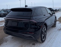 Check out this vehicle's pictures, features, options and specs, and let us know if you have any ques... (image 4)