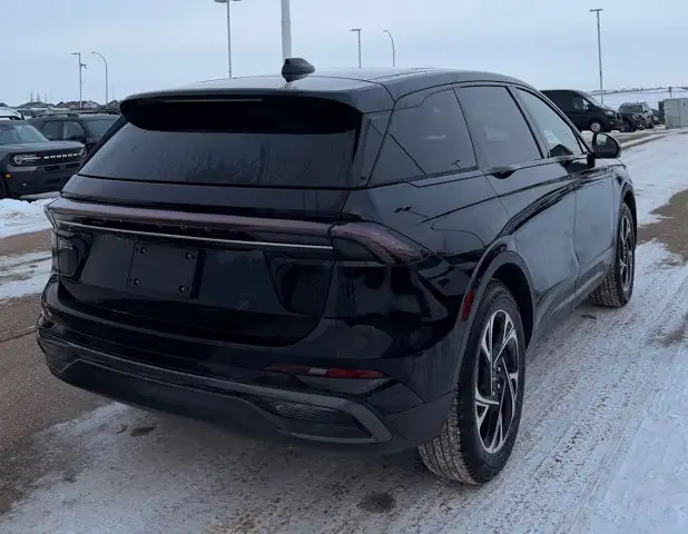 2025 Lincoln Nautilus PREMIERE AWD in Cars & Trucks in Regina - Image 6