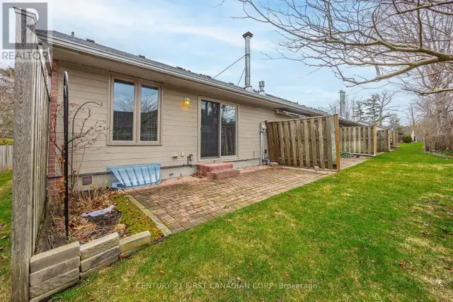 12 - 90 ONTARIO STREET S Lambton Shores (Grand Bend), Ontario in Condos for Sale in Grand Bend - Image 34