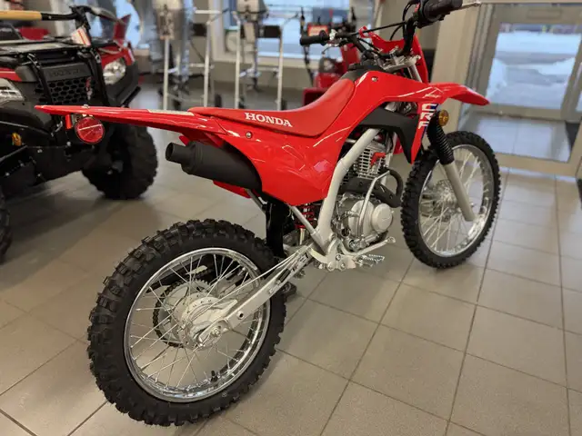 2026 Honda CRF125FB in Dirt Bikes & Motocross in Kitchener / Waterloo - Image 4