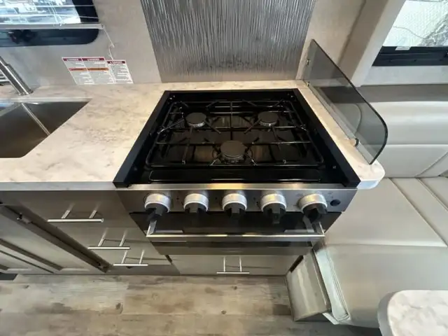 2024 Adventurer LP Class C Adventurer 19RD in RVs & Motorhomes in Kelowna - Image 16