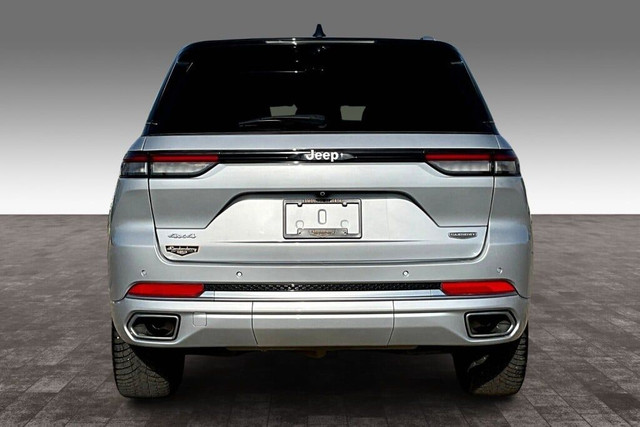 2023 Jeep Grand Cherokee 4wd Summit Reserve in Cars & Trucks in Edmonton - Image 4