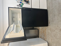9143-Réfrigérateur electrolux noir Congélateur en Haut refrigera
