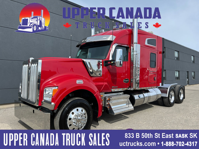 2021 Kenworth W990 in Heavy Trucks in Saskatoon - Image 2