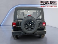 Soft top 8-spd automatic transmission 2.0L DOHC i 4 DI turbocharged engine w/ Stop/Start Power windo... (image 5)