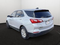 This Chevrolet Equinox has a dependable Turbocharged Gas I4 1.5L/92 engine powering this Automatic t... (image 3)