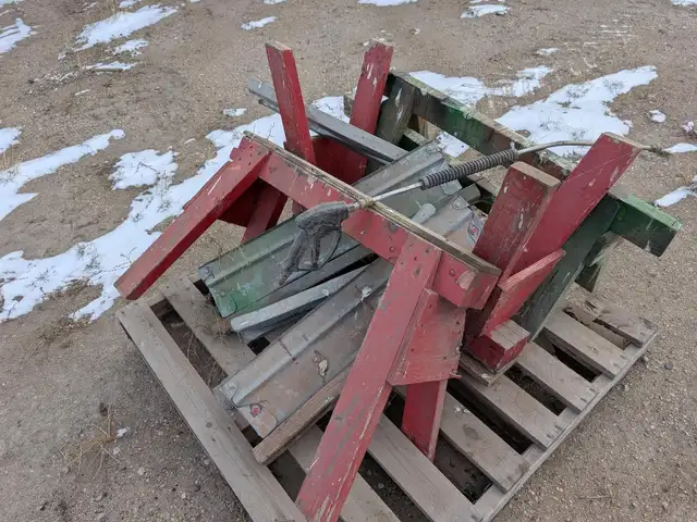 SAWHORSE in Heavy Trucks in Saskatoon - Image 3