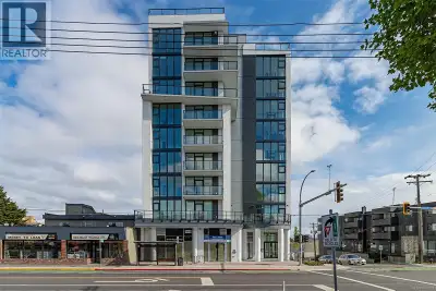 Attention First Time Buyers! You may qualify for a full GST Rebate! Stunning ocean and mountain VIEW...