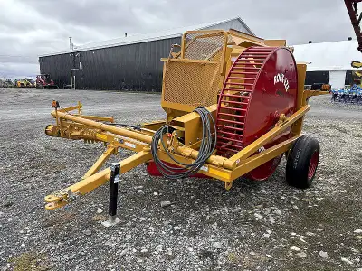 2025 HAYBUSTER 3106 ROCK-EZE ROCK PICKER STOCK # A114910 13 FEET WORKING WIDTH 1 CUBIC YARD (0.76 CU...