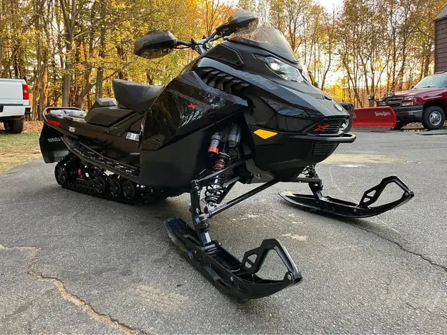 2023 SKI-DOO RENEGADE X-RS 850 E-TEC 137 - $120 BI-WEEKLY! in Snowmobiles in Edmonton - Image 3