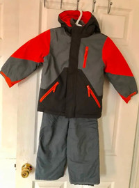 Kids 2-Piece 3 in 1 Snow / Winter jacket and pant Size:4 xs