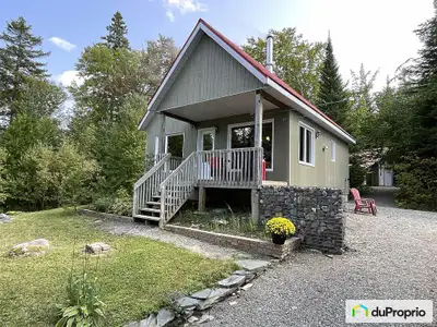 Petit paradis de tranquillité, chalet 4 saisons situé sur le bord du Lac Fontaine Claire, à 1 hre 15...