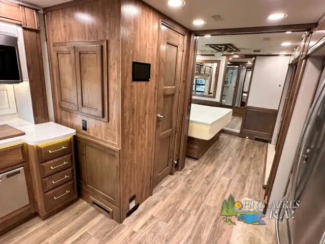 2022 Entegra Coach Aspire 44W 450 h.p. Diesel 11 K Miles in RVs & Motorhomes in Moncton - Image 34