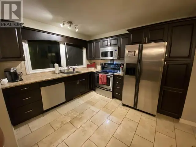 9117 128 Avenue Peace River, Alberta62863770093186122