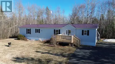 This 3-bedroom, 2-bath mini home sits on a private lot just minutes from Tatamagouche and offers imm...