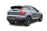 Garantie de 12 mois, kilométrage illimité : Offerte directement par Volvo Cars Canada, elle couvre d... (image 3)