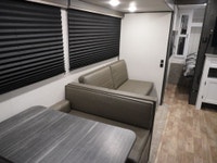 SALE PRICE: $32,800 **ASK US HOW TO RECEIVE A PRICE DISCOUNT WITH DEALER ARRANGED FINANCING O.A.C.**... (image 8)