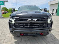 Kijiji Safety Equipment Daytime Running Lamps with automatic exterior lamp control OnStar and Chevro... (image 1)