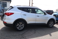 Experience comfort, capability, and reliability with this 2016 Hyundai Santa Fe AWD Luxury. With its... (image 6)