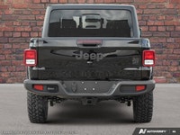 This Jeep Gladiator boasts a Regular Unleaded V-6 3.6 L/220 engine powering this Automatic transmiss... (image 4)