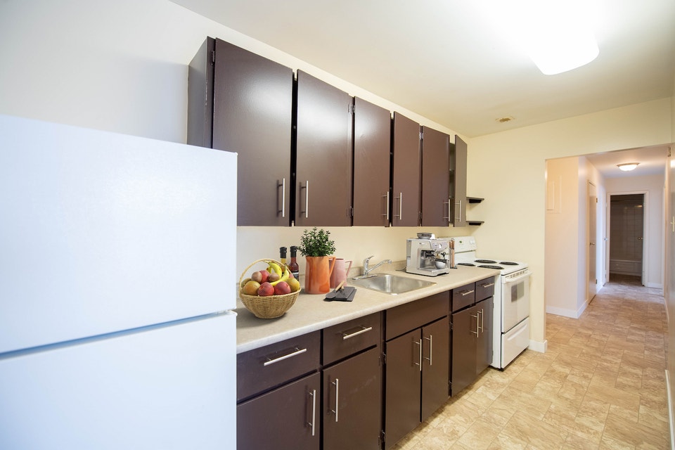 Two-Bedroom Suite Available Near University of Manitoba 3