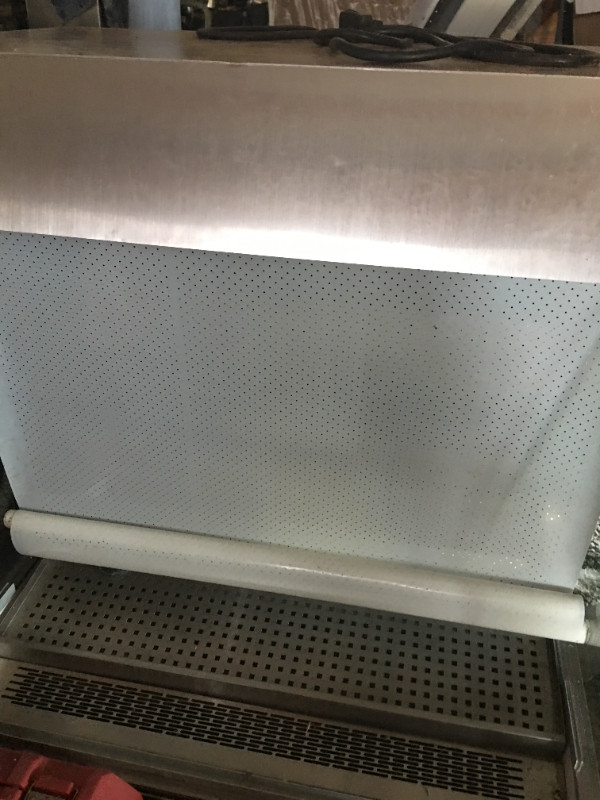 QBD 30in Display Cooler in Industrial Kitchen Supplies in Sault Ste. Marie - Image 2