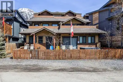 PRIME Teepee Town TOURIST HOME CONDO, STUNNING MOUNTAIN VIEWS! Turn key opportunity with this beauti...