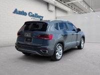 AWD | 1.5L turbocharged 4-cylinder engine | 8-speed auto transmission | Heated front seats | Power d... (image 4)