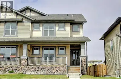 Rental available immediately for $2,500/month. Beautiful semi-detached home featuring a fully finish...