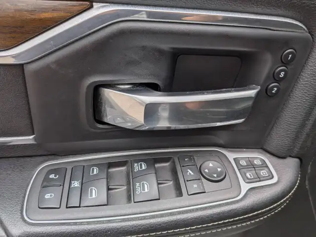 2023 Ram 2500518967559224698889