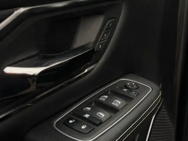 2023 Ram 1500 Sport GT Crew Cab 4WD | No Accidents | 5'7 Box in Cars & Trucks in Calgary - Image 16