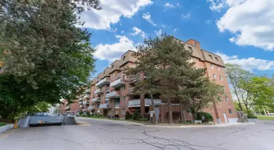 Price: $649,000 / $2,462/mo Nestled in the sought-after Erindale community, this stunning 4+1 bedroo...