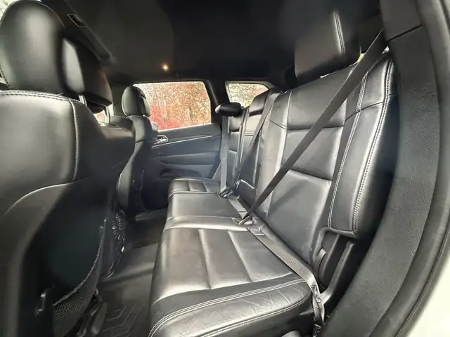 2017 Jeep Grand Cherokee Limited 4WD in Cars & Trucks in Delta/Surrey/Langley - Image 25