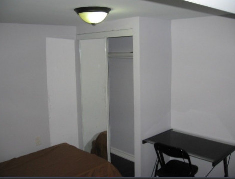 Furnished 2Bed Room basement for rent at Centre of Scarborough. in Room Rentals & Roommates in City of Toronto - Image 2