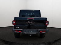 This 2026 JEEP GLADIATOR RUBICON 4X4 has the following options Pwr Adj Nappa Leather Seats, Remote S... (image 4)