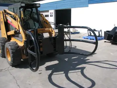 Designed for gentle handling of heavy wrapped silage bales Lockable arms, one arm can be locked in a...