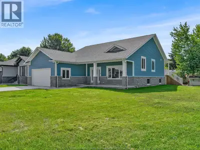 HEART OF WINE COUNTRY. CUSTOM BUILT BY THE OWNER WITH OVER 3,000 SQ FT. OF PREMIUM FINISHED LIVING A...