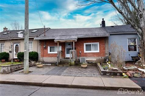 92 BIRGE Street in Houses for Sale in Hamilton