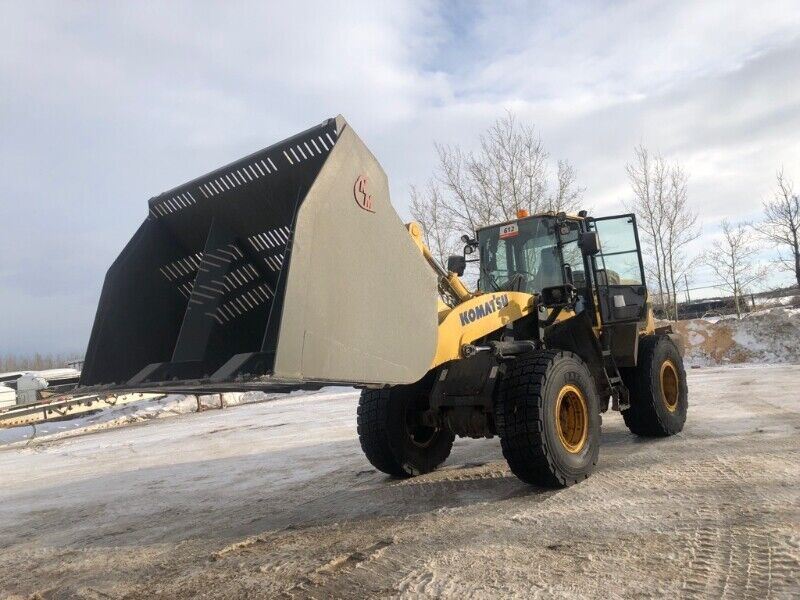 Wheel Loader Attachments buckets, grapples, rakes, blades Other