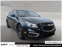 2015 Chevrolet Cruze 1LT 1LT Ready for anything, from the streets of Calgary to the highways of Albe... (image 4)