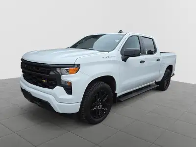 WAS: $47478 NOW: $44793Reduced Silverado 1500 Custom with locking limited slip diferential, remote e...