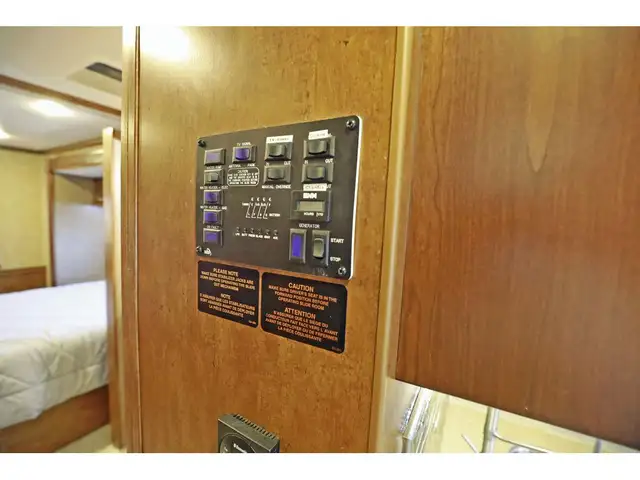 2015 Coachmen Encounter Classe A VR / RV FULL PAINT 3 Extensions in RVs & Motorhomes in Laval / North Shore - Image 18