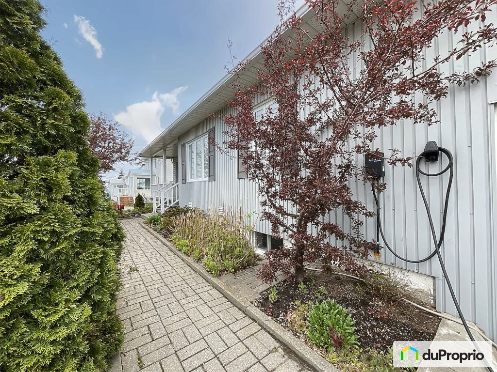$278,417 - Bungalow for sale in St-Simon-De-Rimouski — photo 3