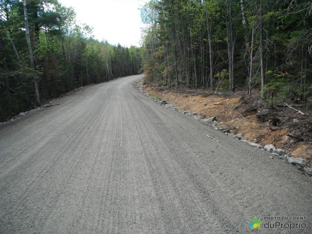 $750,000 - Land to be developed for sale in Baie-St-Paul — photo 1